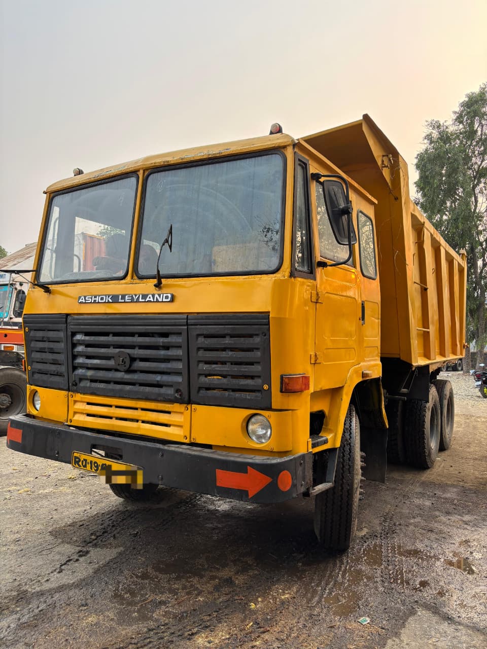 Ashok Leyland 2516 - Image 2